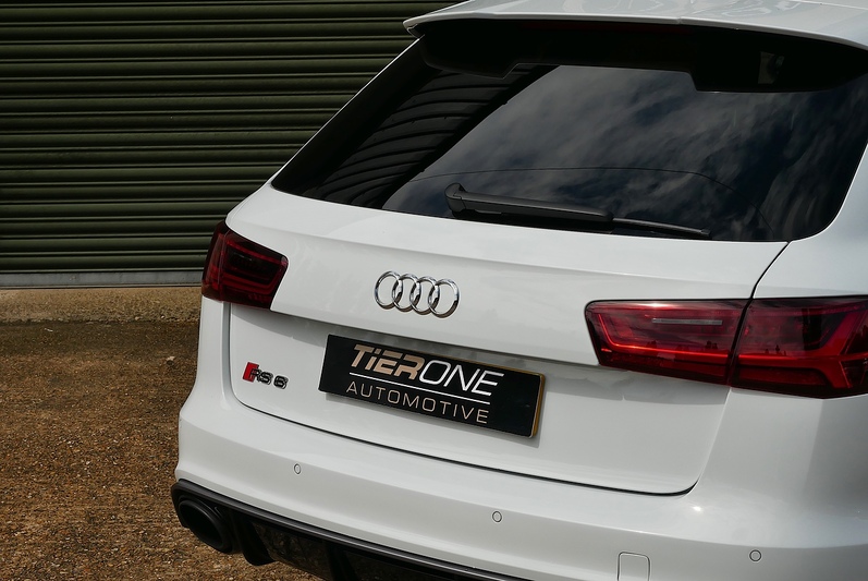 Audi RS6 Avant TFSI V8 Performance - Large 37