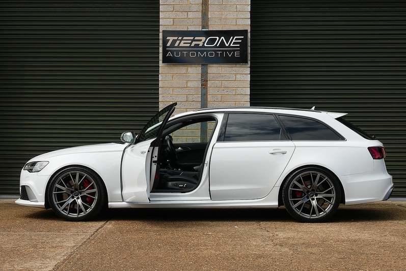 Audi RS6 Avant TFSI V8 Performance - Large 2