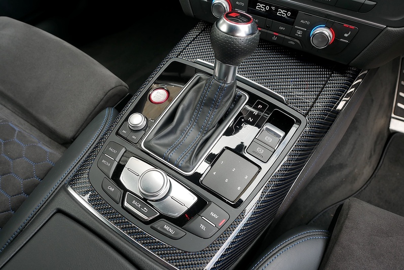Audi RS6 Avant TFSI V8 Performance - Large 34