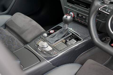 Audi RS6 Avant TFSI V8 Performance - Large 11