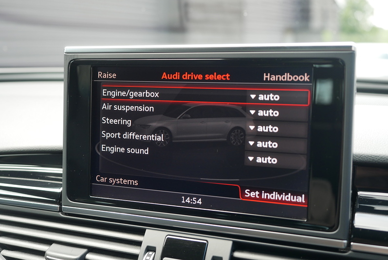 Audi RS6 Avant TFSI V8 Performance - Large 18
