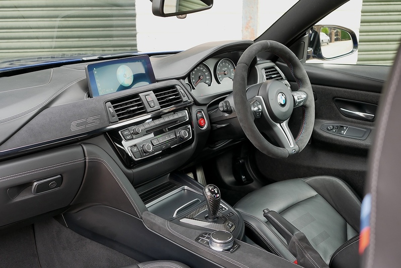 BMW M4 BiTurbo CS - Large 4