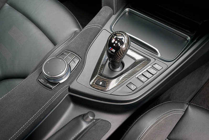BMW M4 BiTurbo CS - Large 11