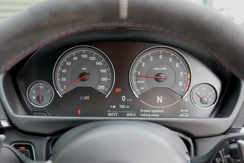 BMW M4 BiTurbo CS - Large 32