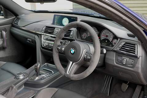 BMW M4 BiTurbo CS - Large 30