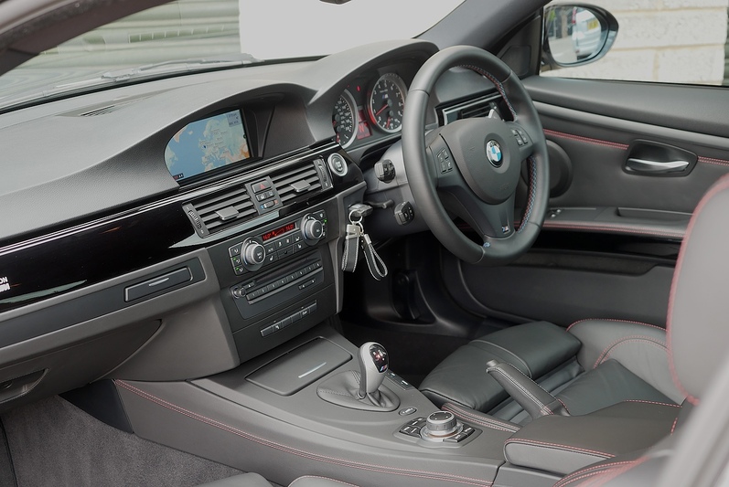 BMW M3 iV8 Limited Edition 500 - Large 4