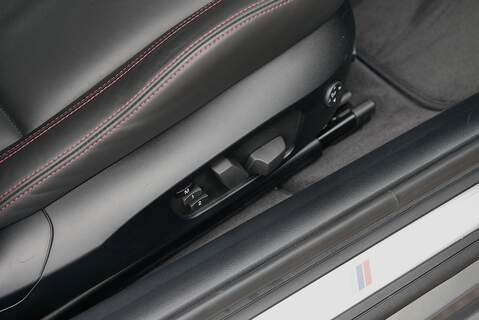 BMW M3 iV8 Limited Edition 500 - Large 33