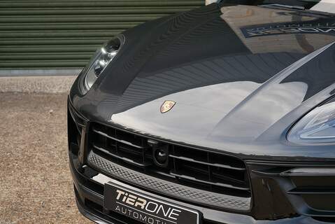 Porsche Macan T T - Large 49