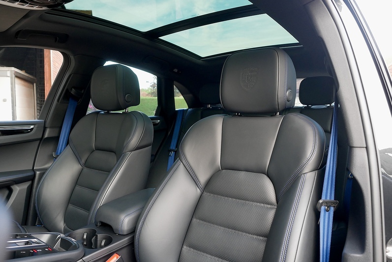 Porsche Macan T T - Large 4