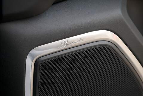 Porsche Macan T T - Large 12