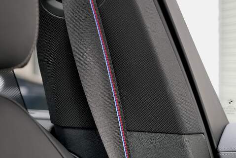 BMW X5 40i M Sport - Large 37