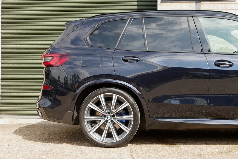 BMW X5 40i M Sport - Large 61