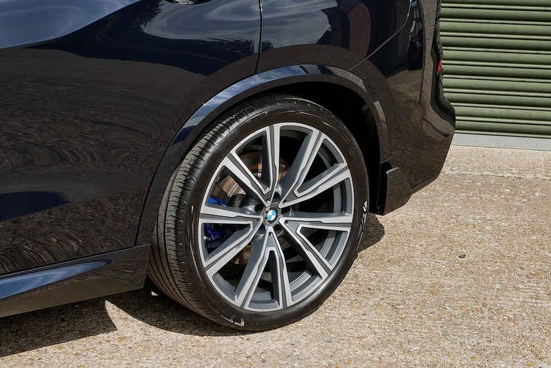 BMW X5 40i M Sport - Large 63