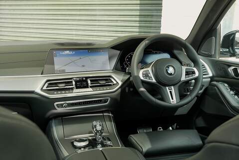 BMW X5 40i M Sport - Large 12