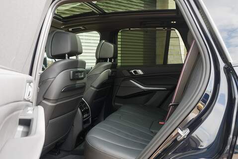 BMW X5 40i M Sport - Large 52