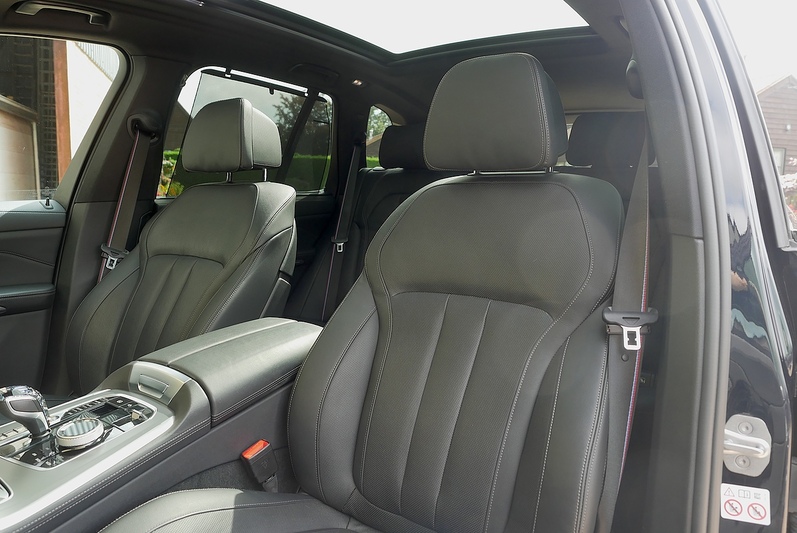 BMW X5 40i M Sport - Large 11