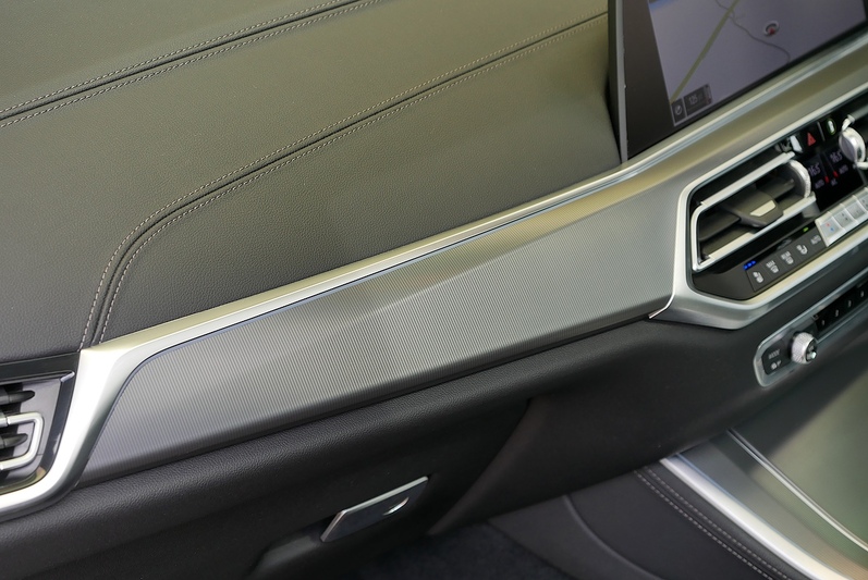 BMW X5 40i M Sport - Large 51
