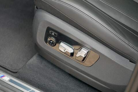 BMW X5 40i M Sport - Large 45