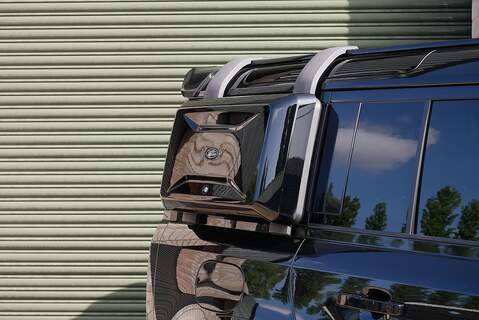 Land Rover Defender 110 D250 MHEV X-Dynamic SE - Large 22