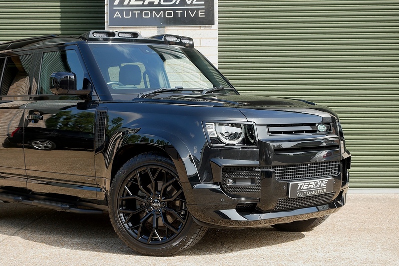 Land Rover Defender 110 D250 MHEV X-Dynamic SE - Large 41