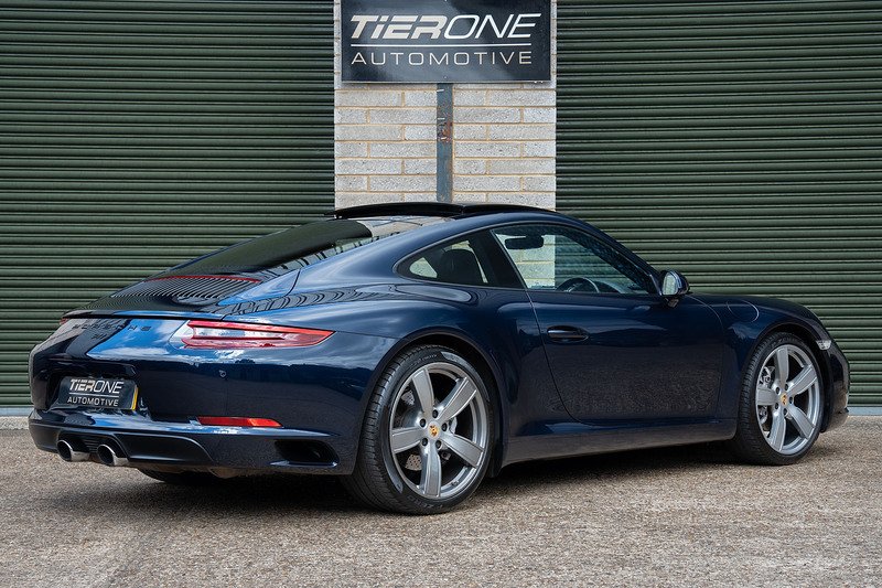 Porsche 911 T 991 Carrera - Large 1