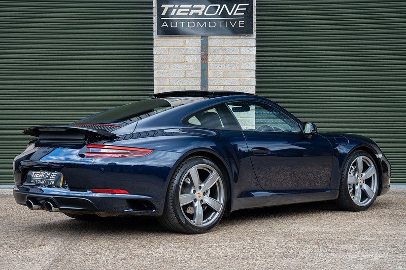 Porsche 911 T 991 Carrera - Large 34