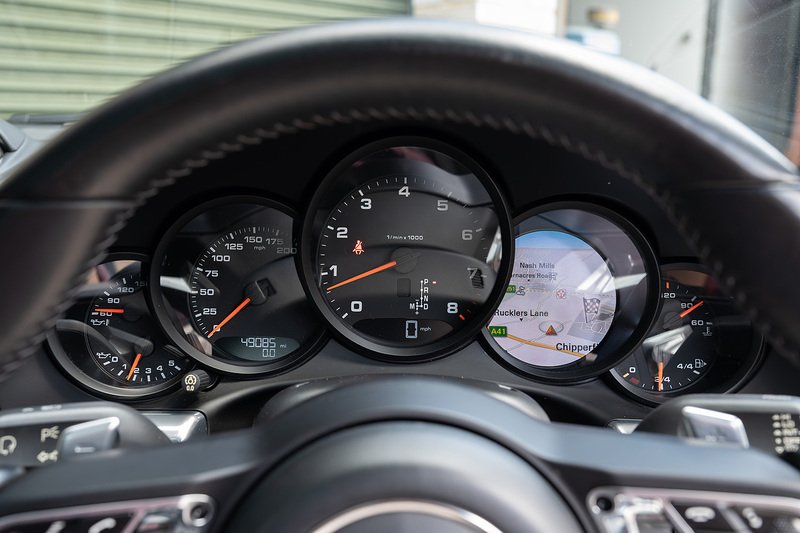 Porsche 911 T 991 Carrera - Large 18