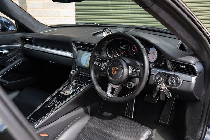 Porsche 911 T 991 Carrera - Large 23