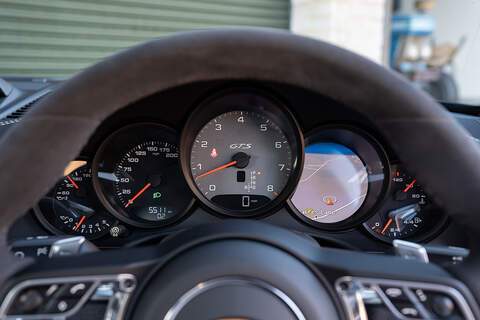 Porsche 911 T 991 Carrera 4 GTS - Large 26