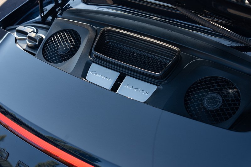 Porsche 911 T 991 Carrera 4 GTS - Large 52