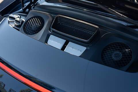 Porsche 911 T 991 Carrera 4 GTS - Large 52
