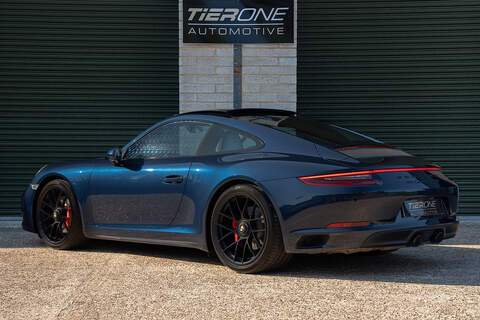 Porsche 911 T 991 Carrera 4 GTS - Large 8