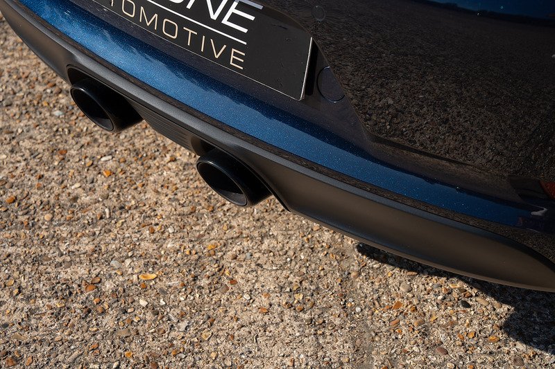 Porsche 911 T 991 Carrera 4 GTS - Large 23