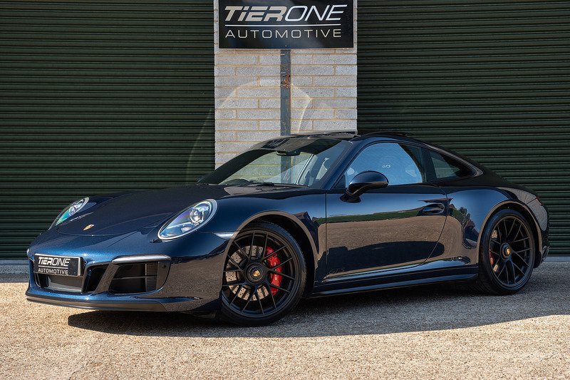 Porsche 911 T 991 Carrera 4 GTS