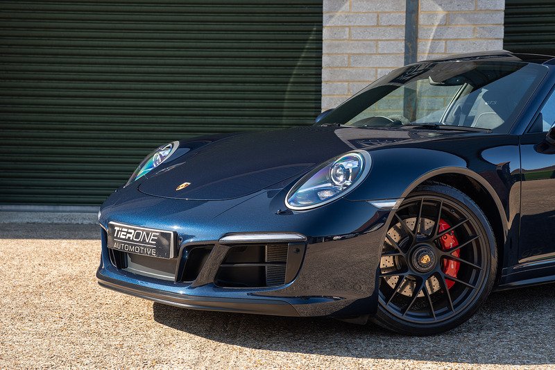 Porsche 911 T 991 Carrera 4 GTS - Large 43