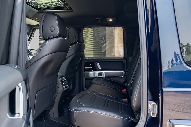 Mercedes-Benz G Class G400d AMG Line - Large 5