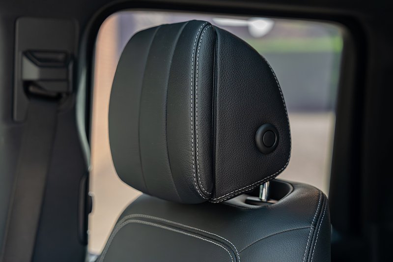 Mercedes-Benz G Class G400d AMG Line - Large 20