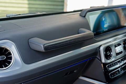 Mercedes-Benz G Class G400d AMG Line - Large 34