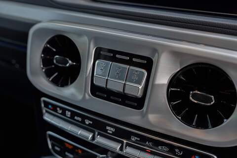 Mercedes-Benz G Class G400d AMG Line - Large 21