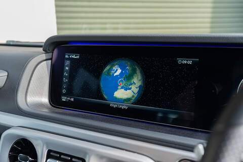 Mercedes-Benz G Class G400d AMG Line - Large 35