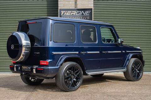 Mercedes-Benz G Class G400d AMG Line - Large 1