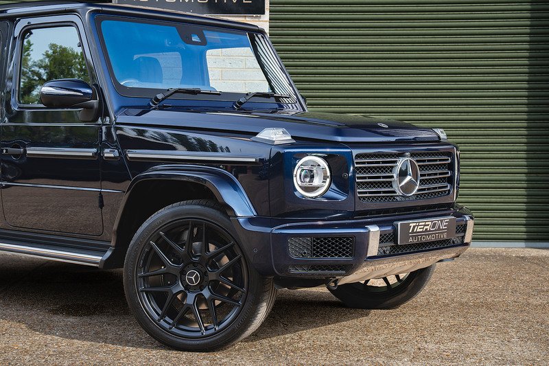 Mercedes-Benz G Class G400d AMG Line - Large 42