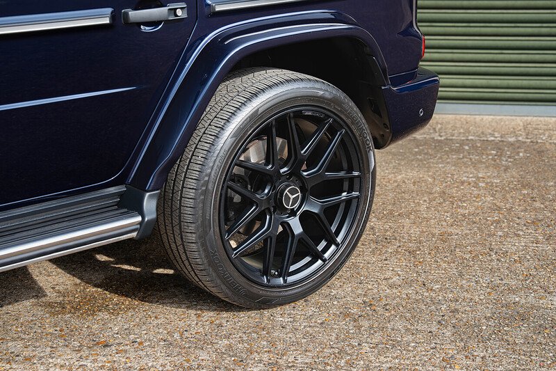 Mercedes-Benz G Class G400d AMG Line - Large 48
