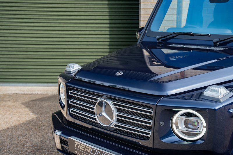 Mercedes-Benz G Class G400d AMG Line - Large 49