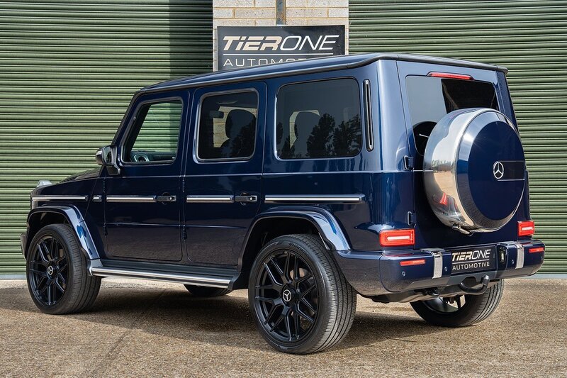 Mercedes-Benz G Class G400d AMG Line - Large 8