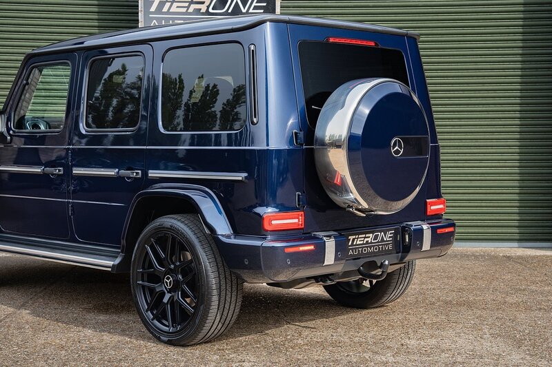Mercedes-Benz G Class G400d AMG Line - Large 43