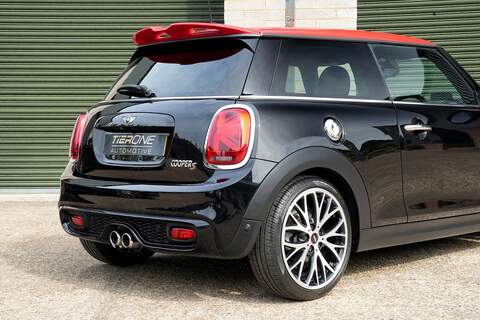 MINI Hatch Cooper S - Large 34