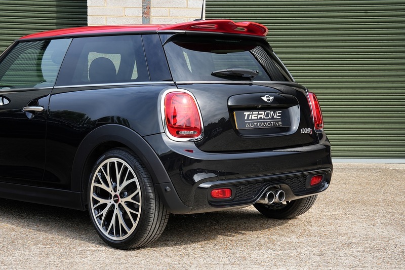 MINI Hatch Cooper S - Large 35