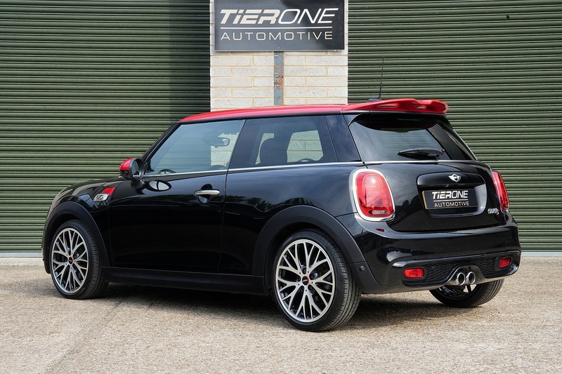 MINI Hatch Cooper S - Large 8