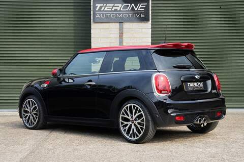 MINI Hatch Cooper S - Large 8